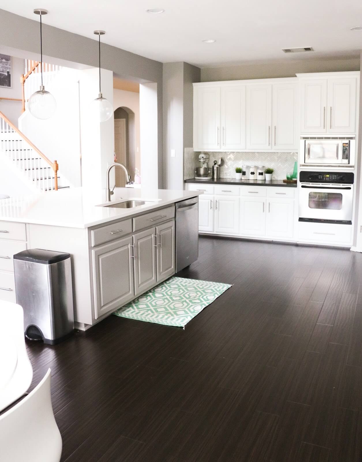 Sleek and Spacious Kitchen with Freestanding Island