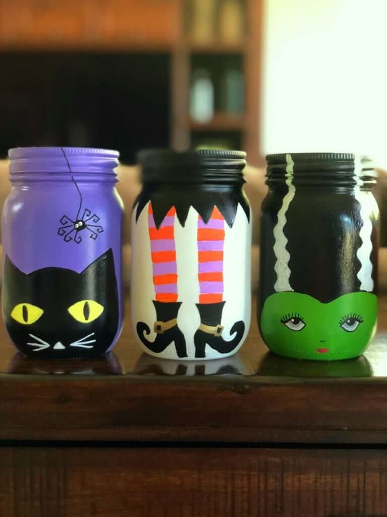 Spunky Halloween Mason Jar Desk Utensil Holder