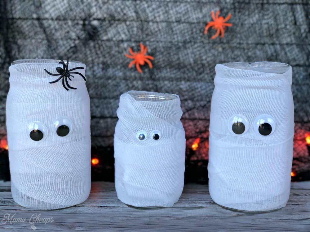 Mason Jar Mummies with Googly Eyes