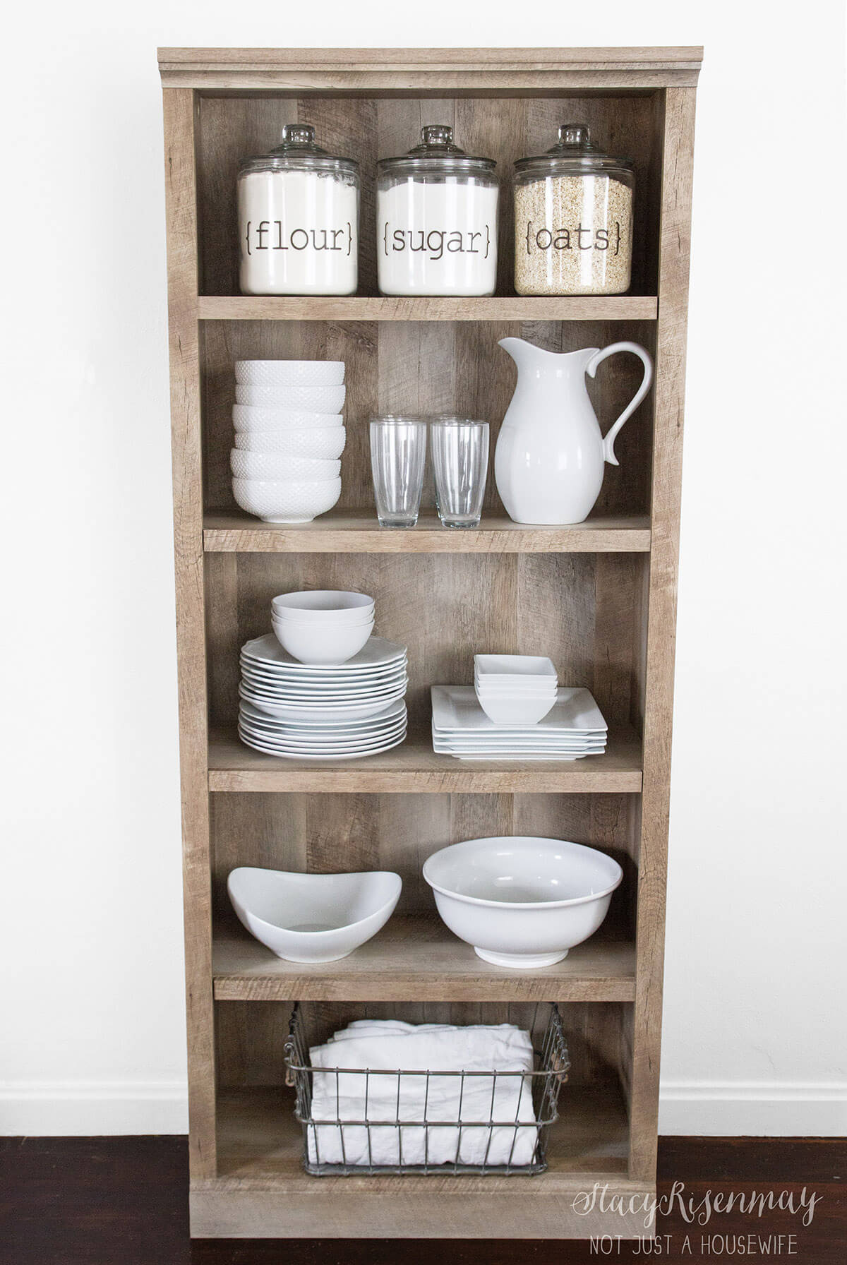 Simple Yet Elegant Kitchen Cupboard