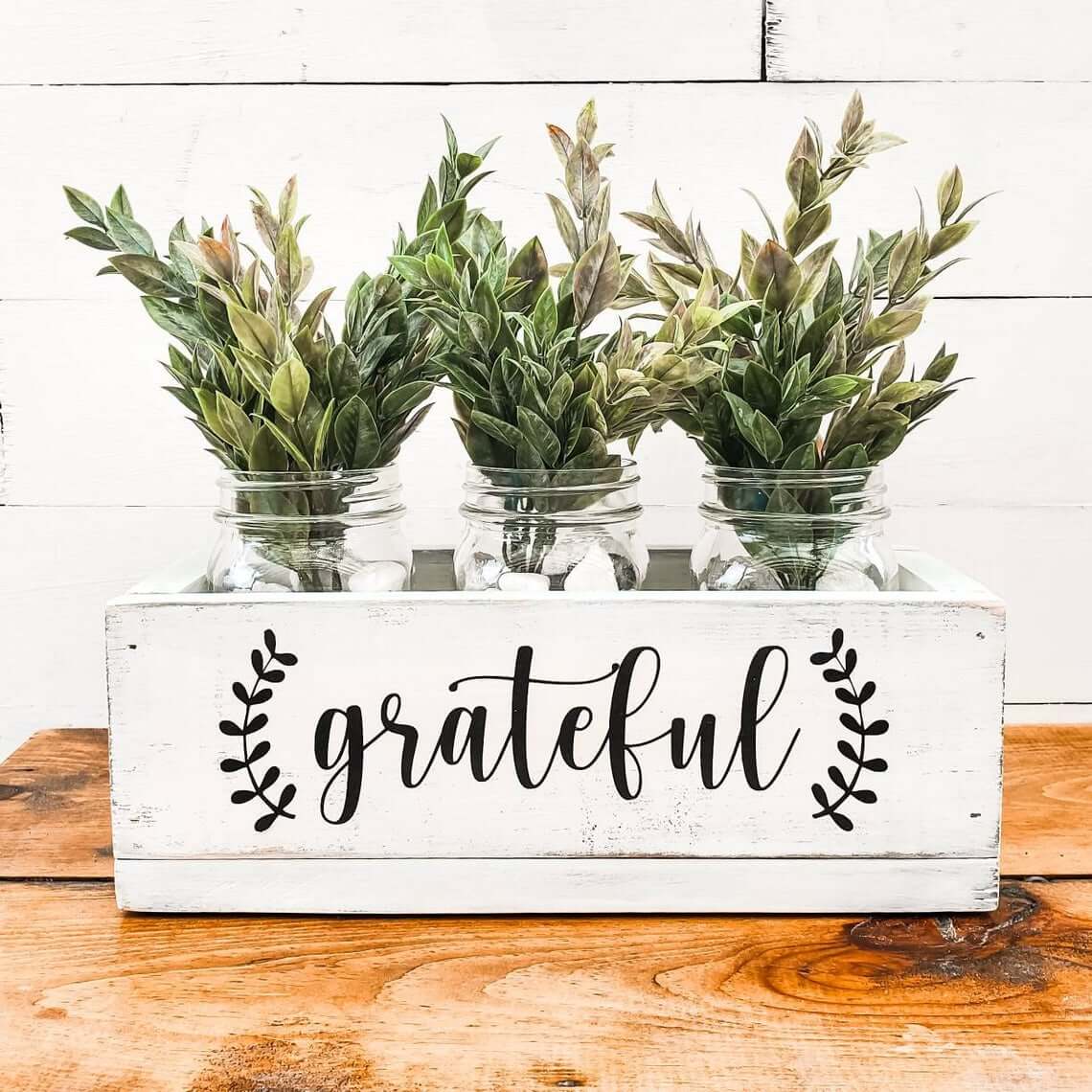 Black and White Grateful Shiplap Box