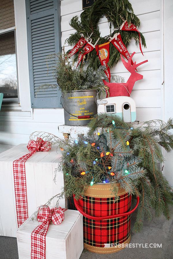 Eclectic Colorful Mini Christmas Décor