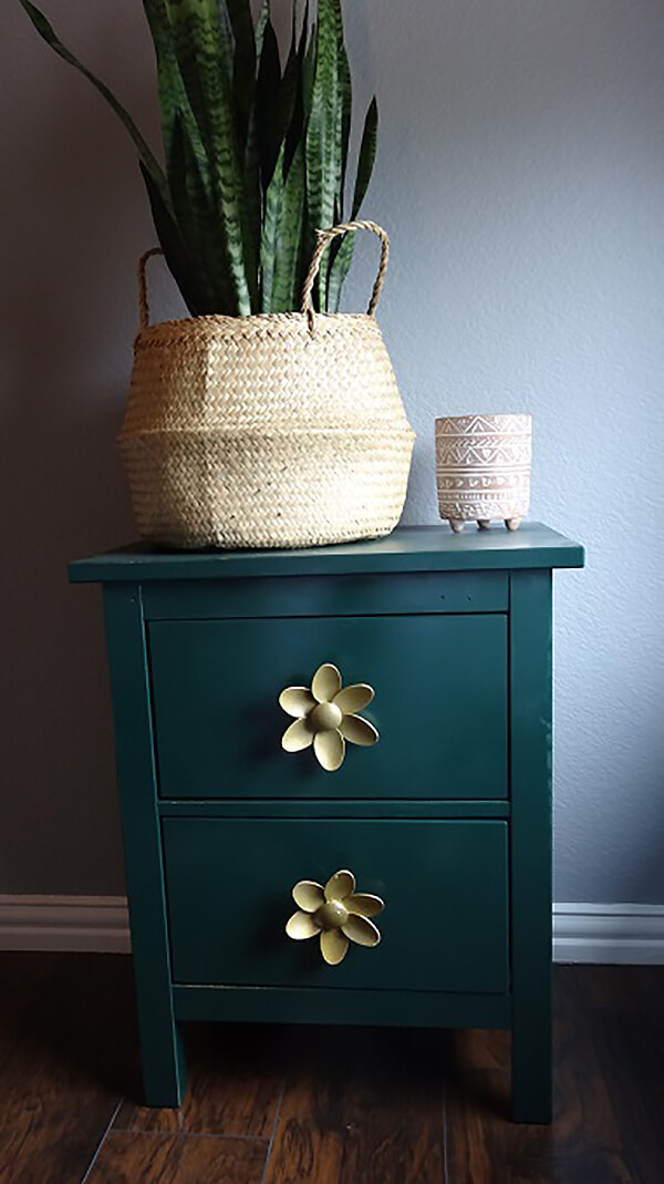 Elevated Nightstand with Flower Knobs