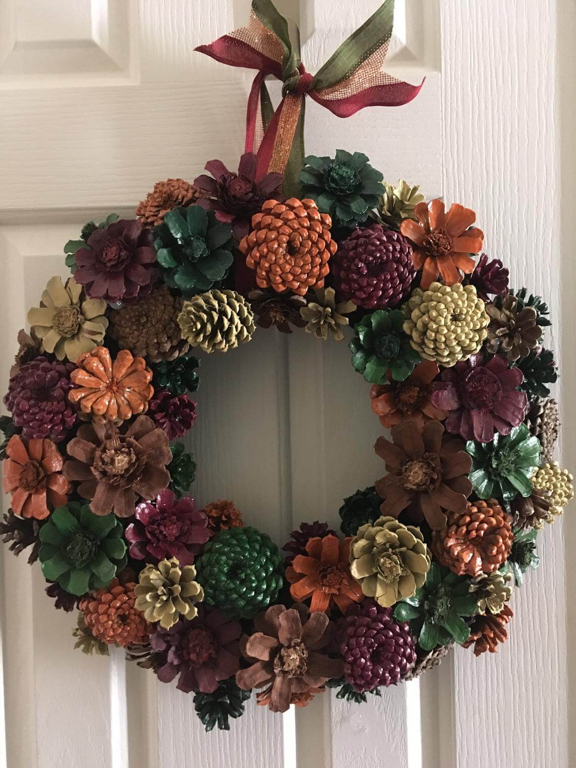 Classic Cornucopia-Colored Pine Cone Wreath