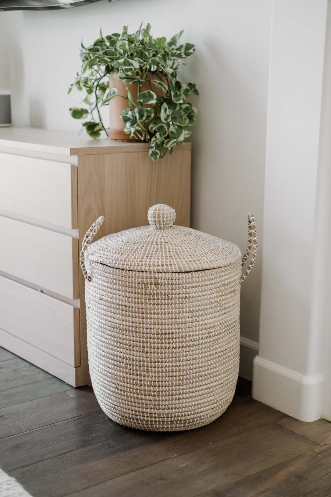 White and Beige Hamper to Handle Laundry