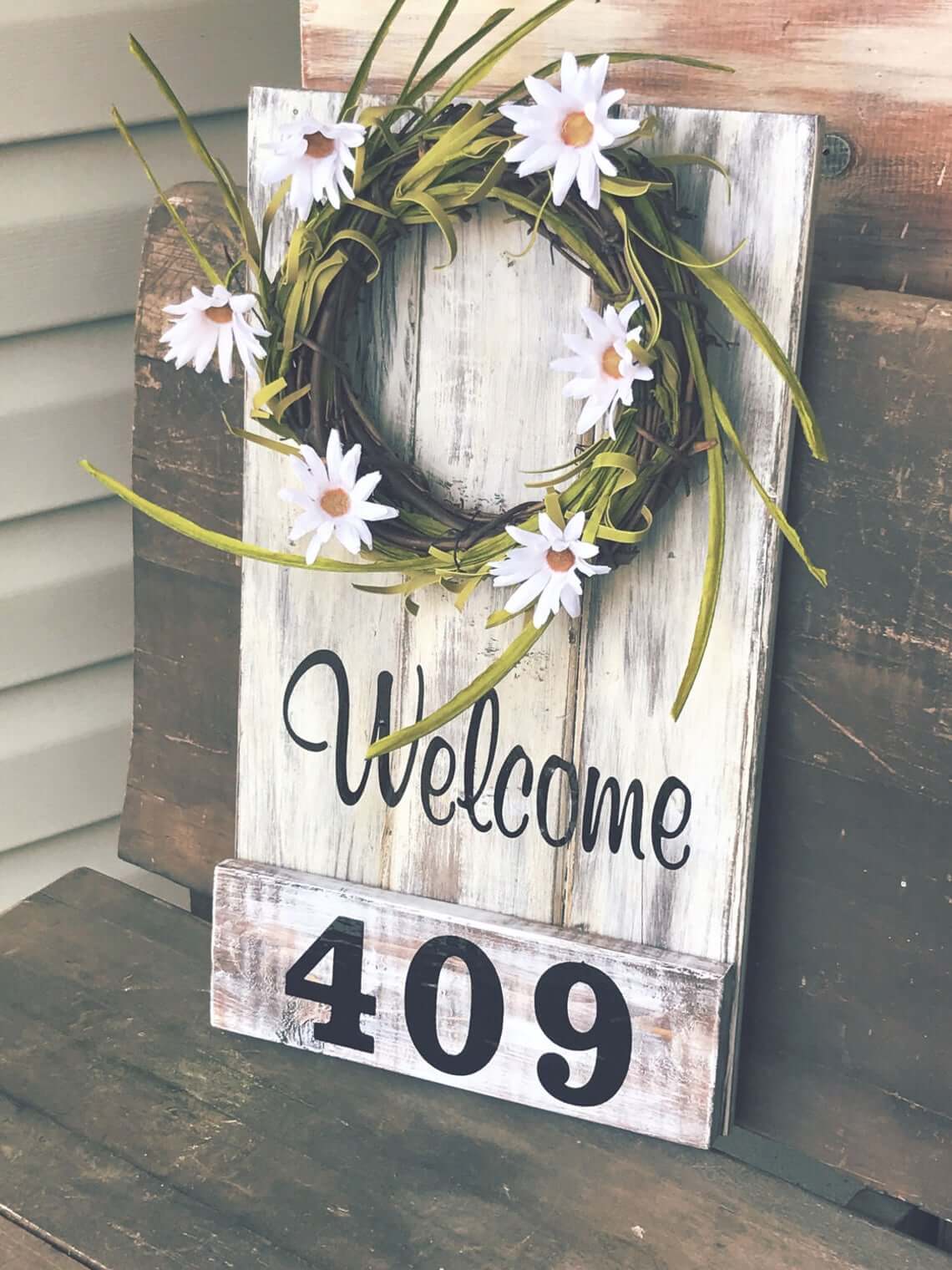 Cute Plank with Wreath House Sign