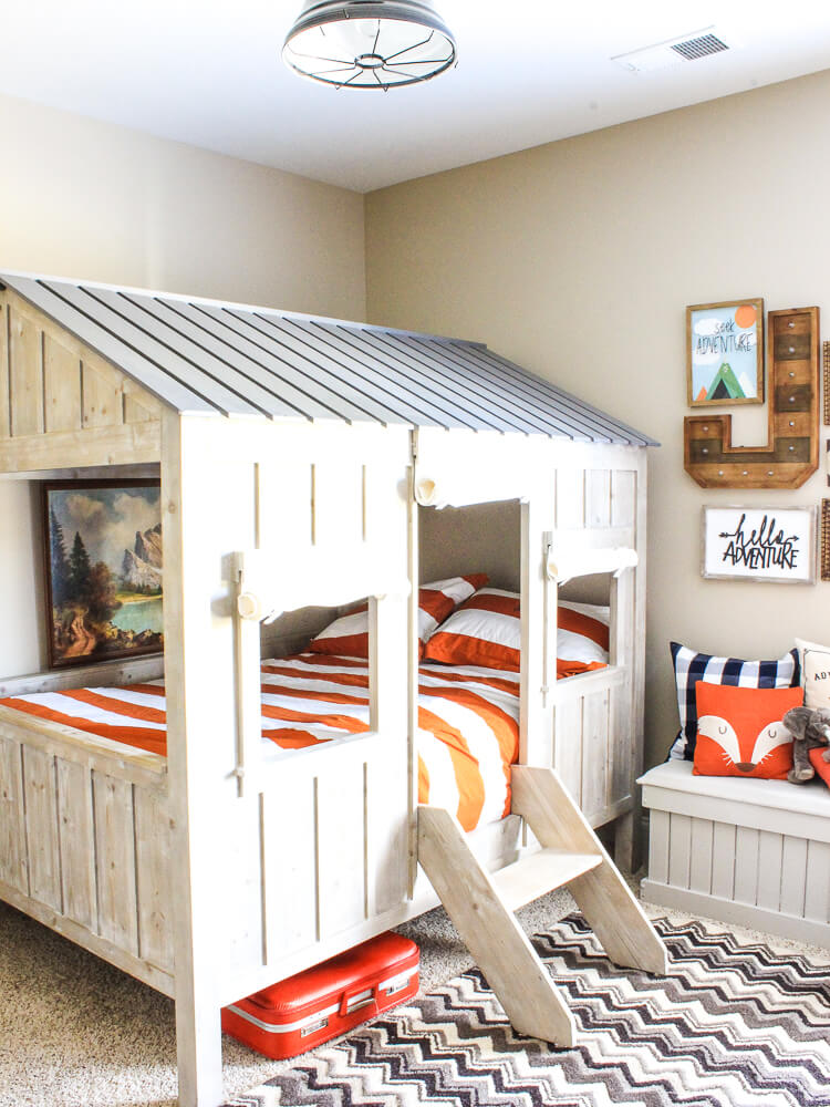 Incredible Rustic Cabin Toddler Bed