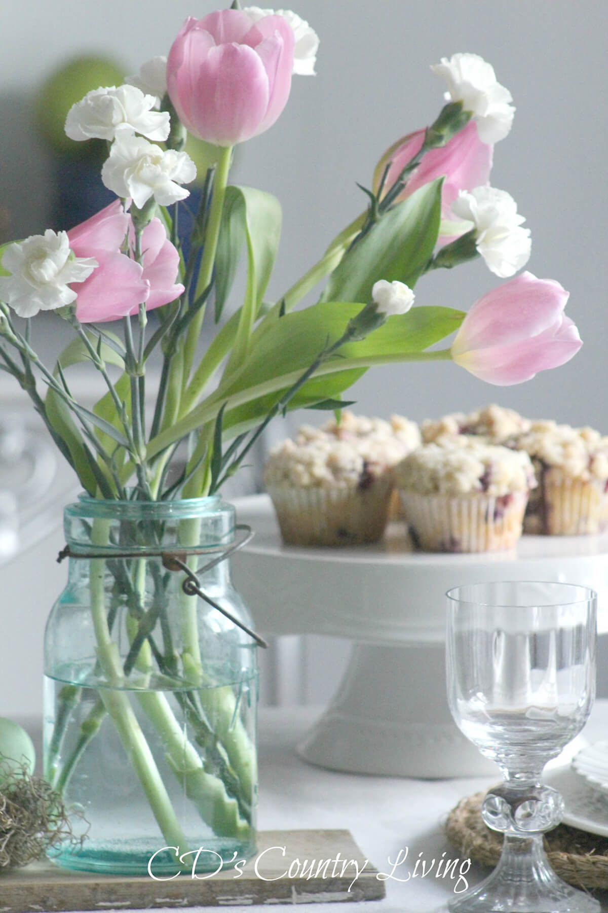 Vintage Vibe Blue Glass Flower Vase