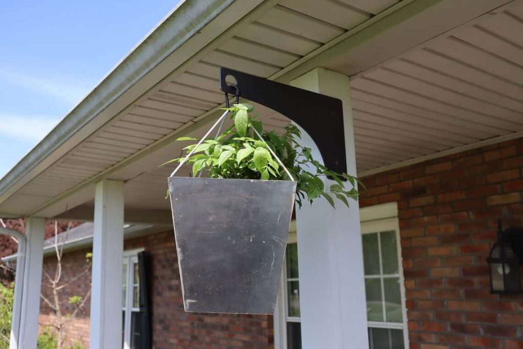 Porch Post Metal Plant Hanger