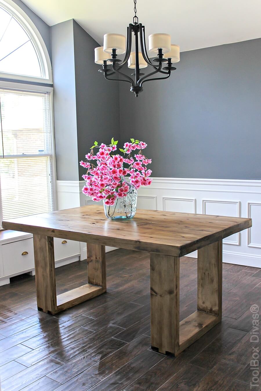 Cool Modern Oversized Farmhouse Dining Table