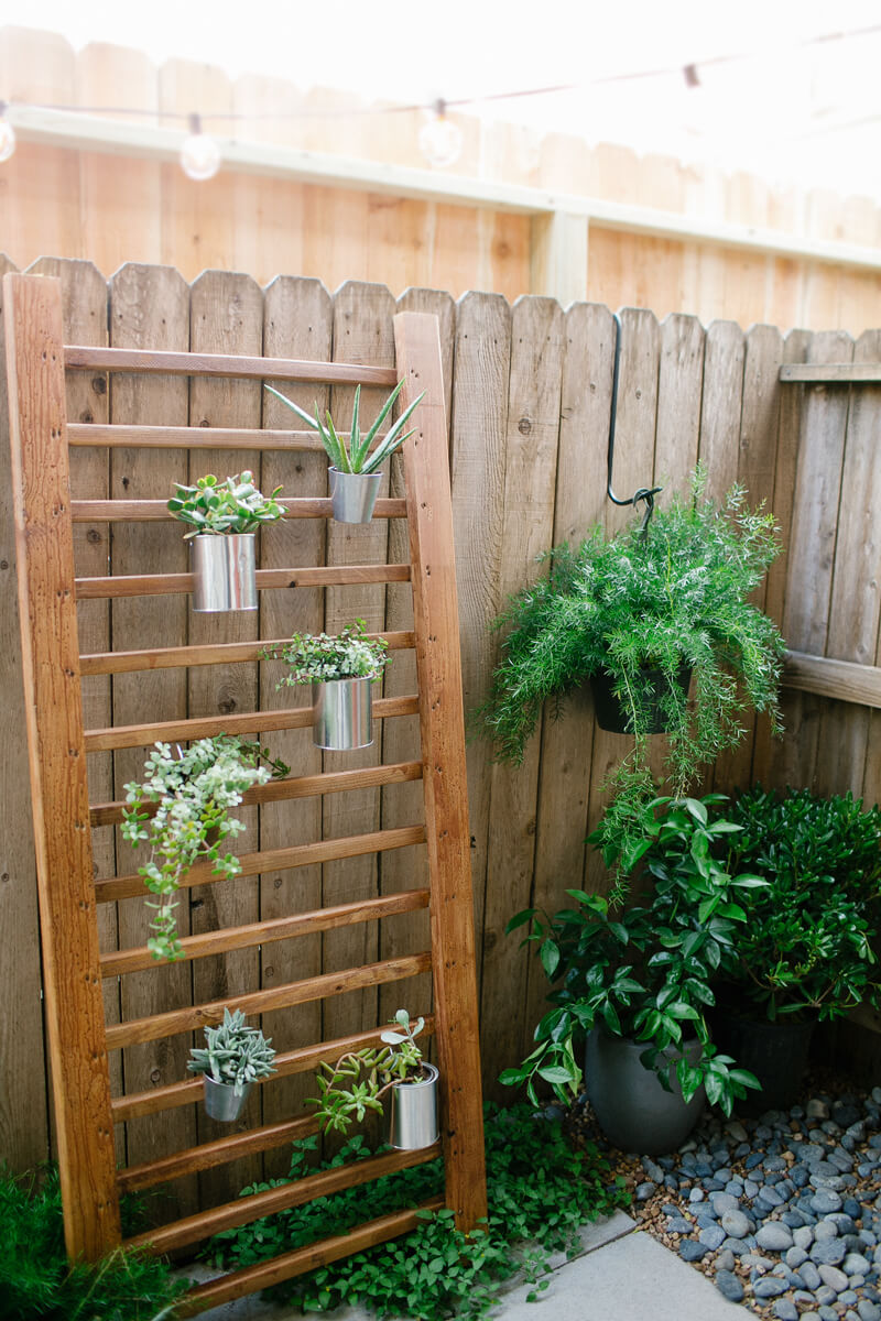 Decorative Backyard Leaning Plant Ladder