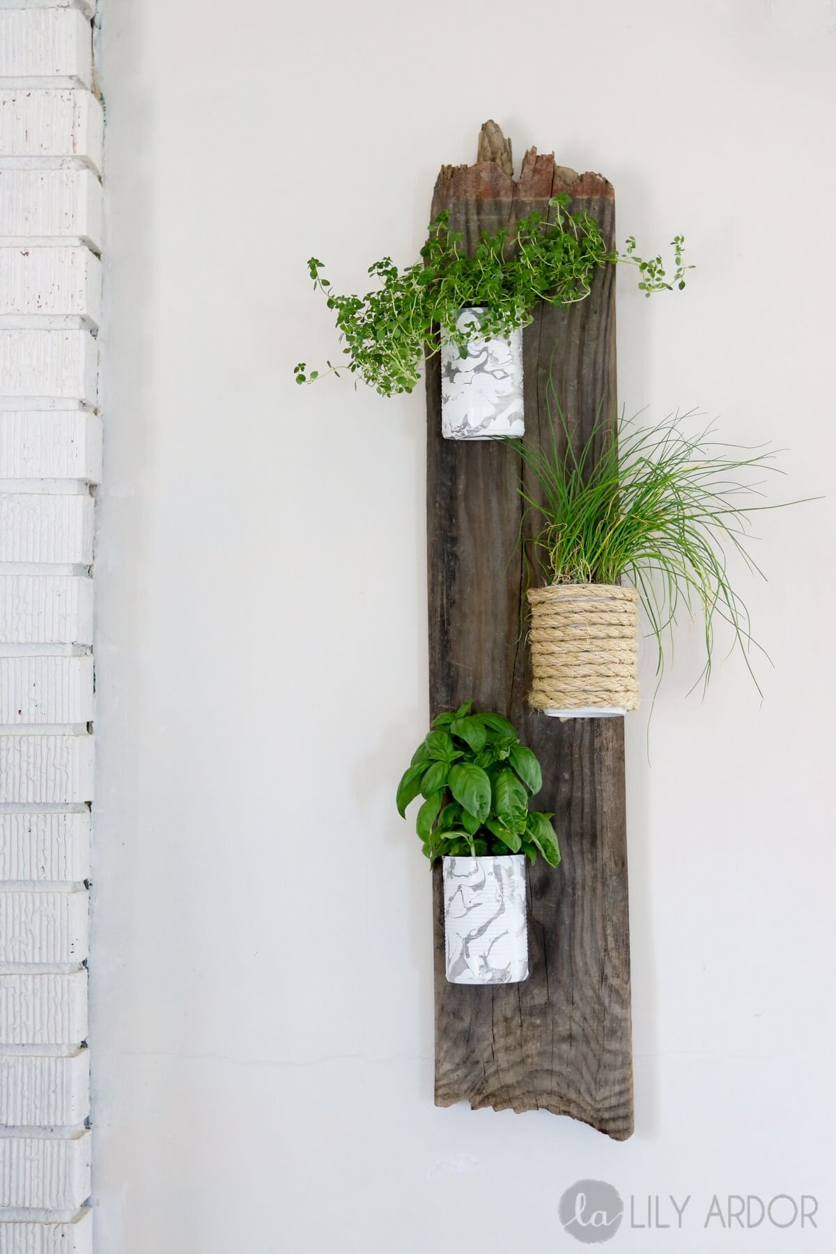 Uniquely Vertical Wood Pallet Planter