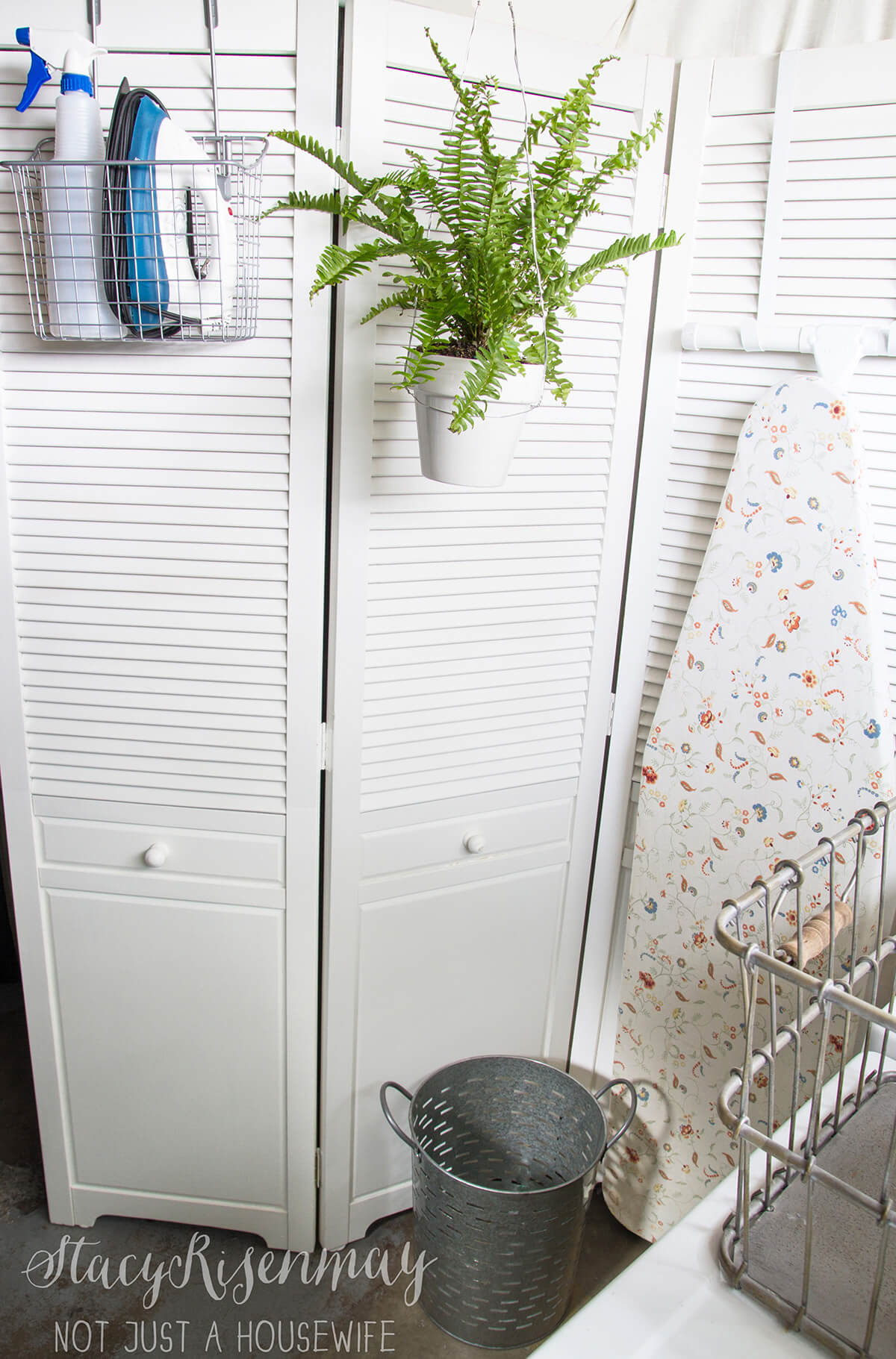 Room Divider for a Streamlined Look