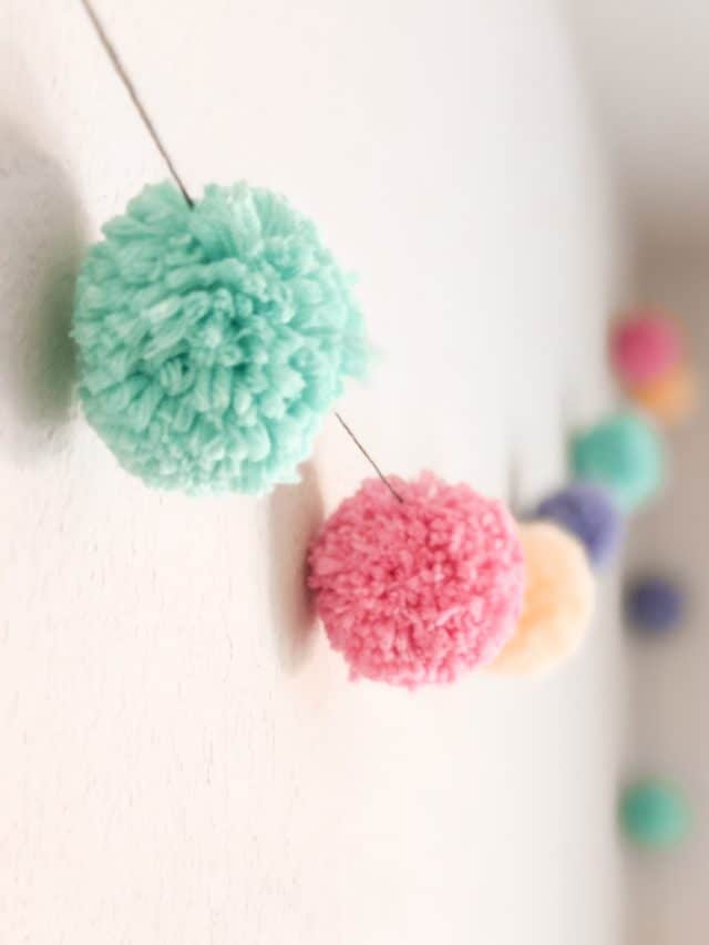 Cute and Cuddly Pom Pom Garland