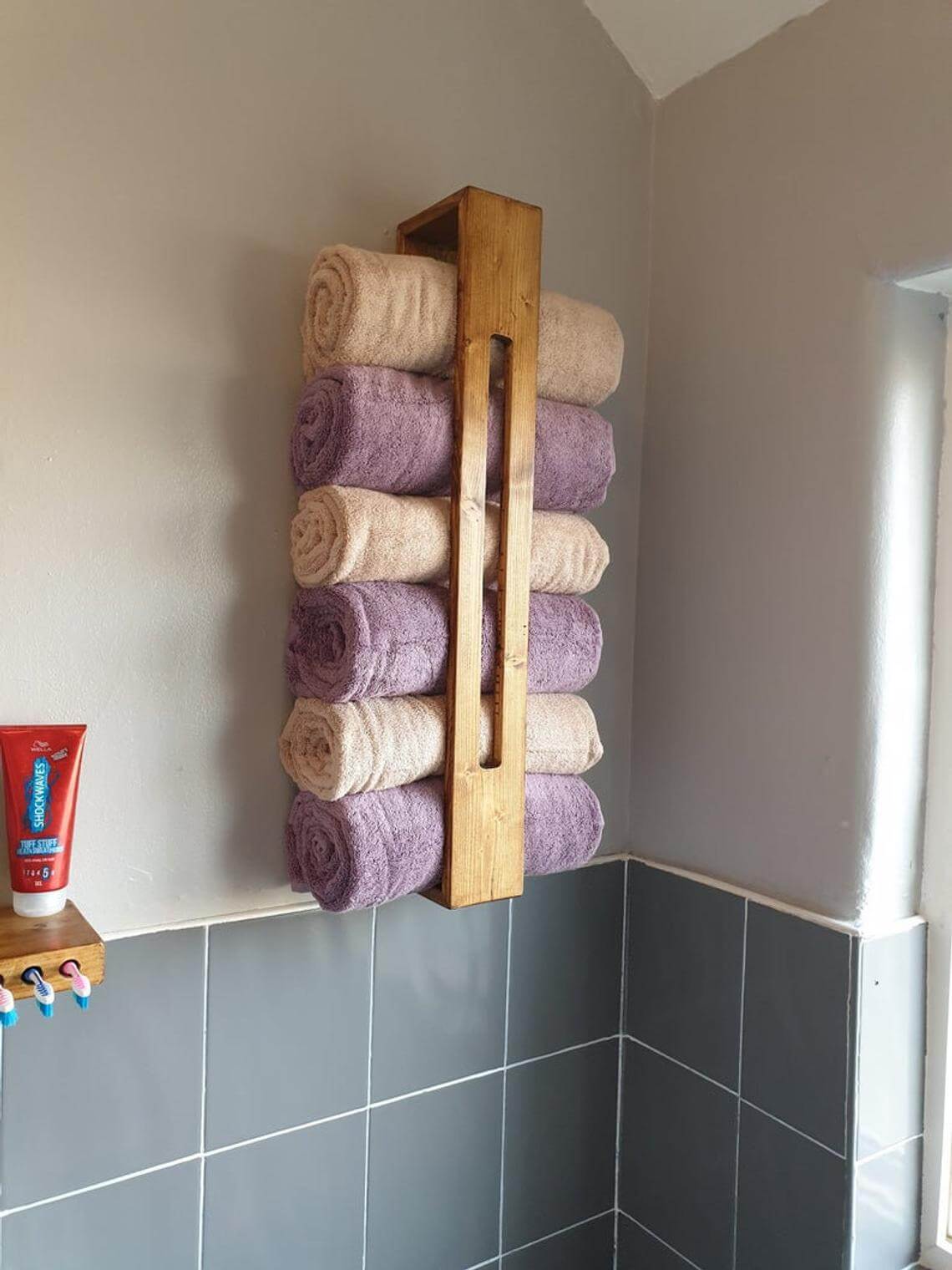 Wooden Bar Towel Stacking Unit