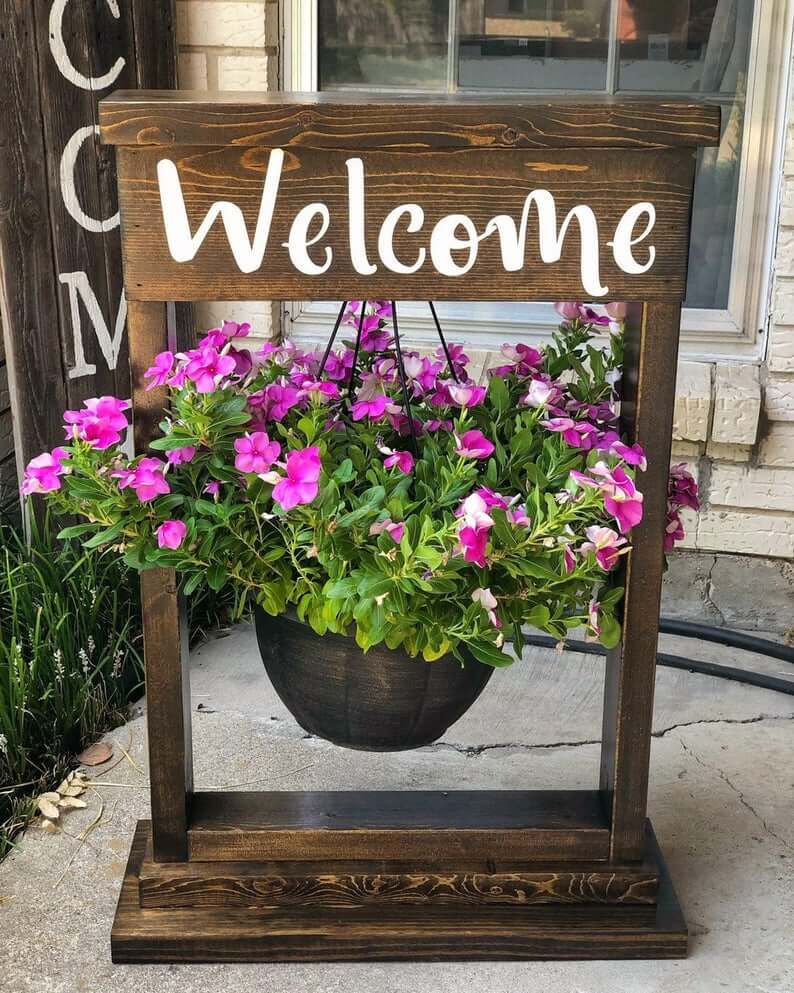 Beautiful Hanging Flower Basket Post Stand