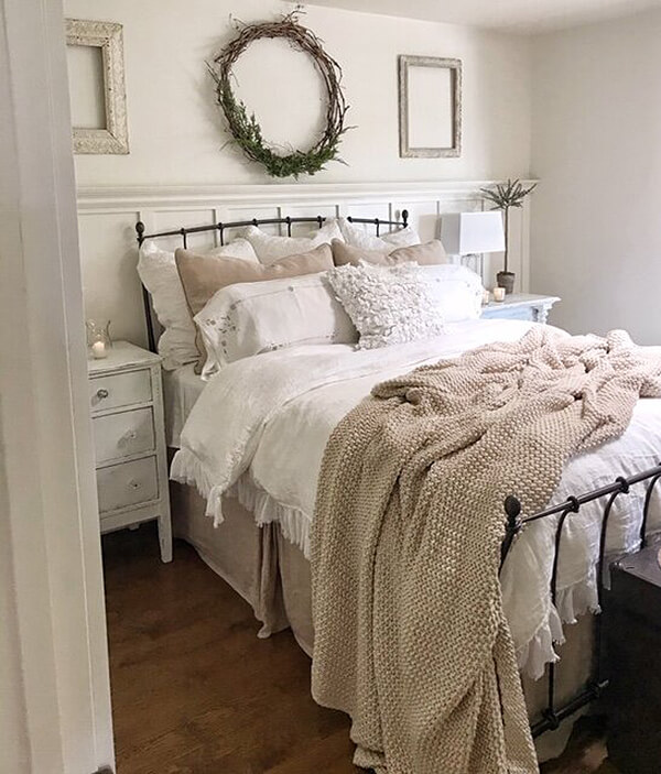 Cozy Bedroom Using Blankets and Soft Textures