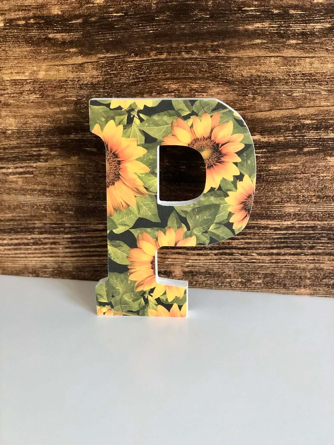 Natural Sunflower Standing Letter Décor