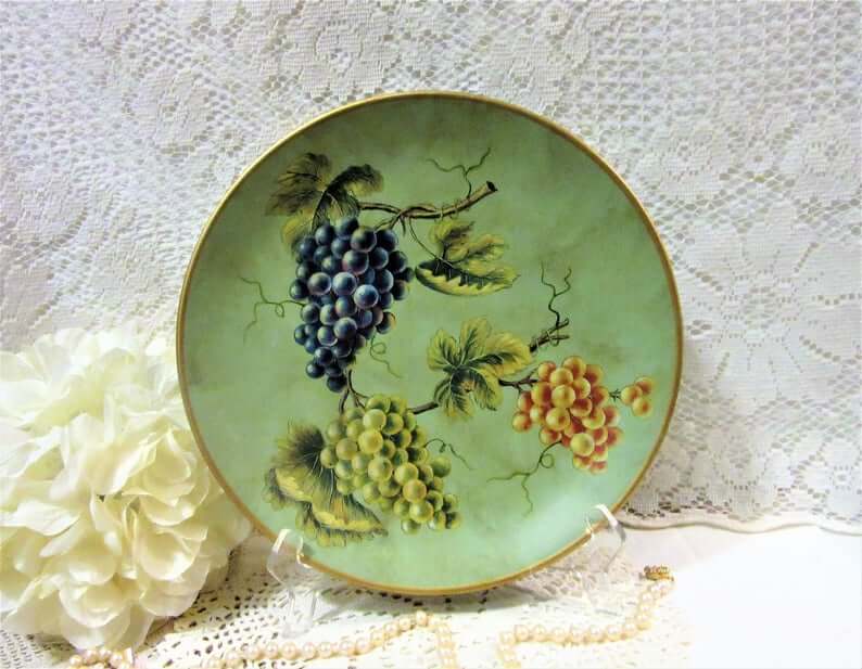 Grape Theme Fruit Decorative Plate