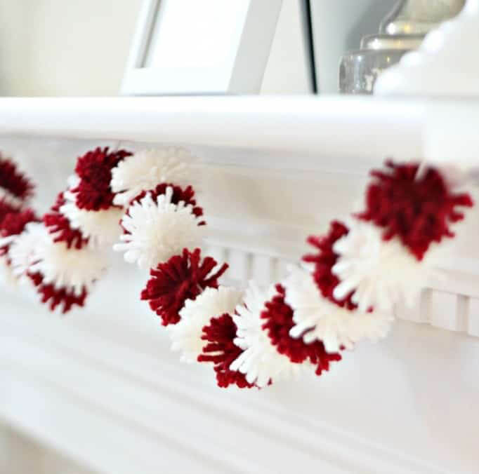 DIY Pom Pom Yarn Garland