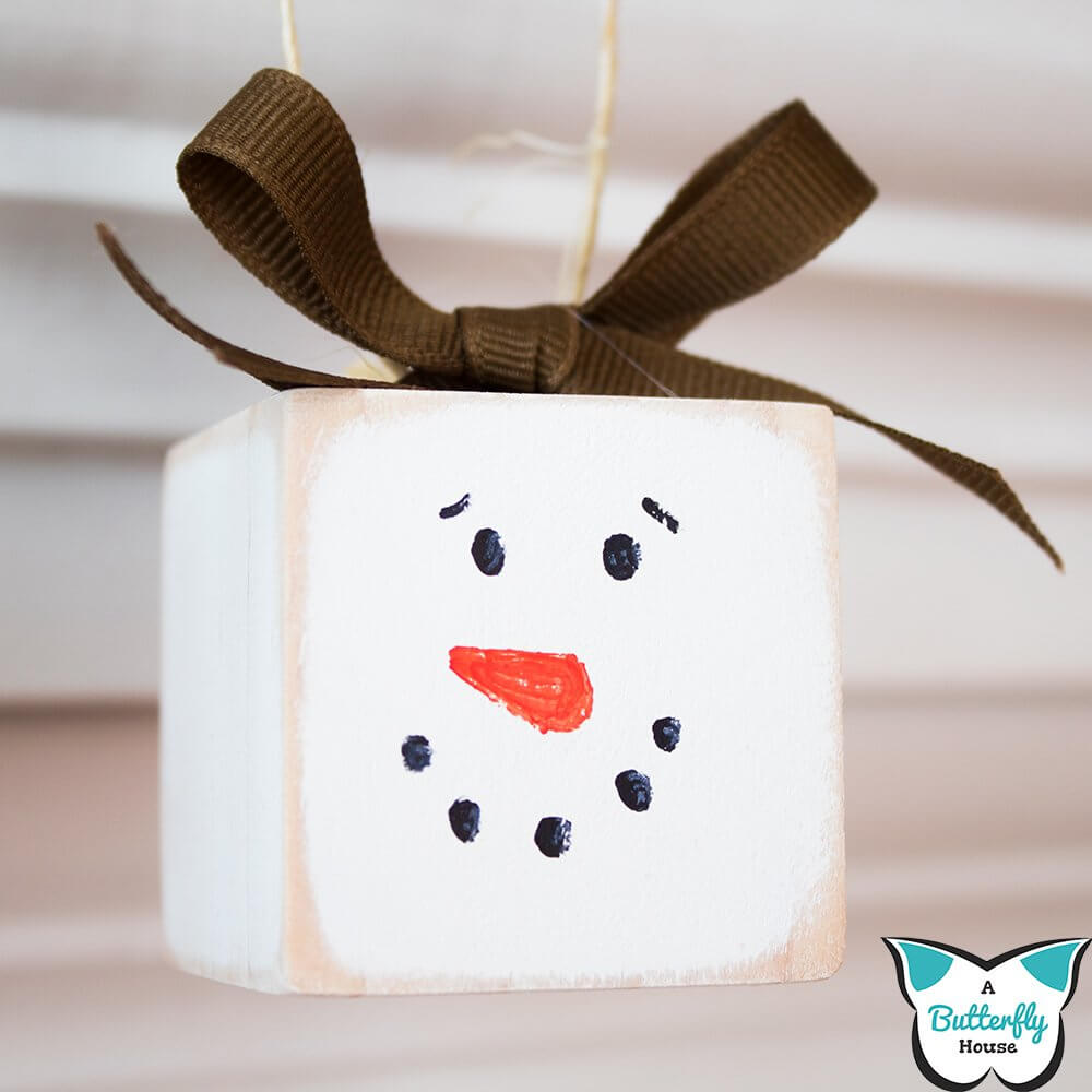 Adorable DIY Snowman Tree Ornament