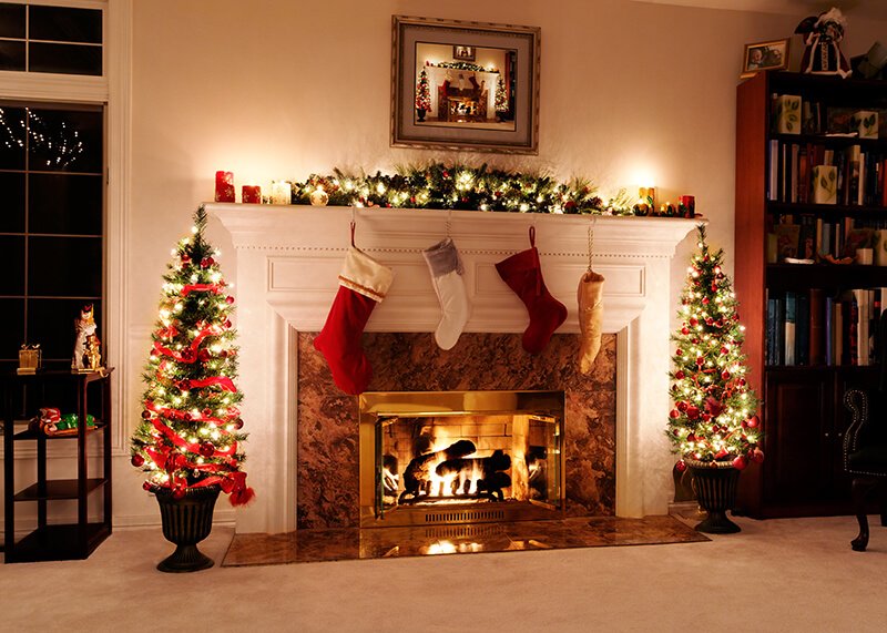 Christmas fireplace decor