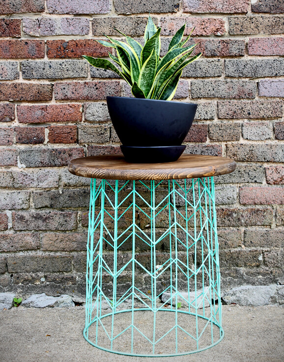 Fun Wire Basket Side Table