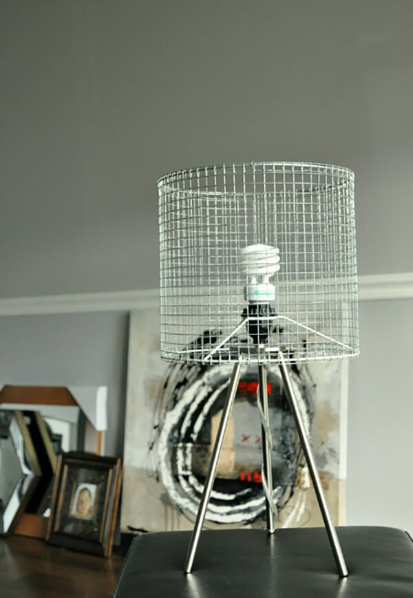 Unique DIY Wire Lampshade Décor