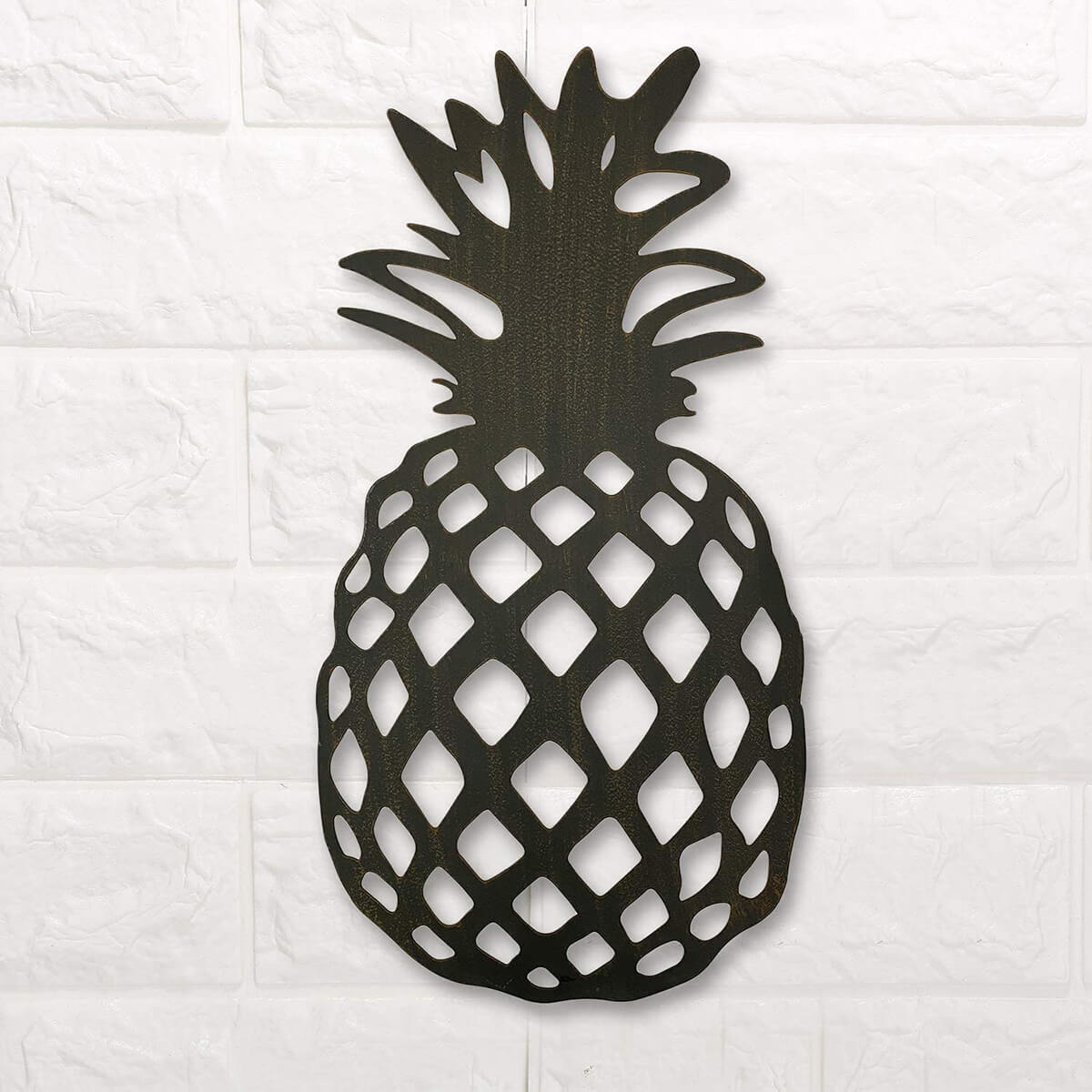 Rustic Metal Pineapple Wall Art