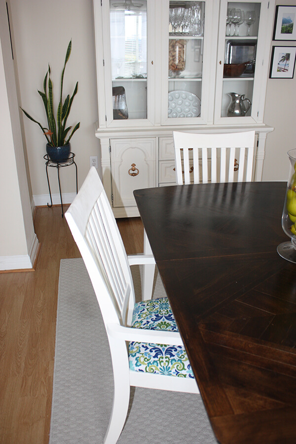 Dark Wood Top with White Legs Table