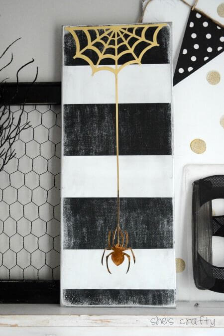 Gold Spider Halloween Painted Sign