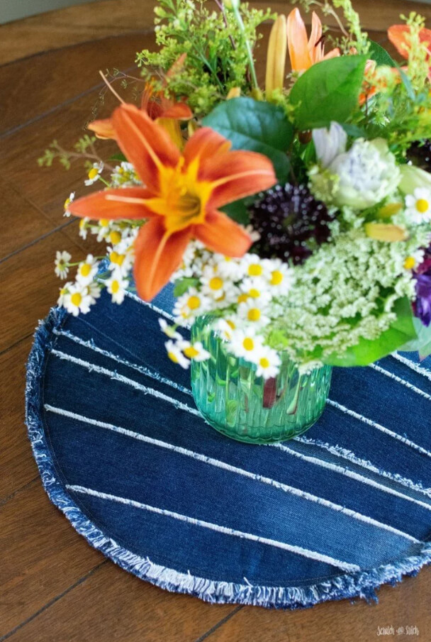 DIY Circular Denim Jeans Placemats