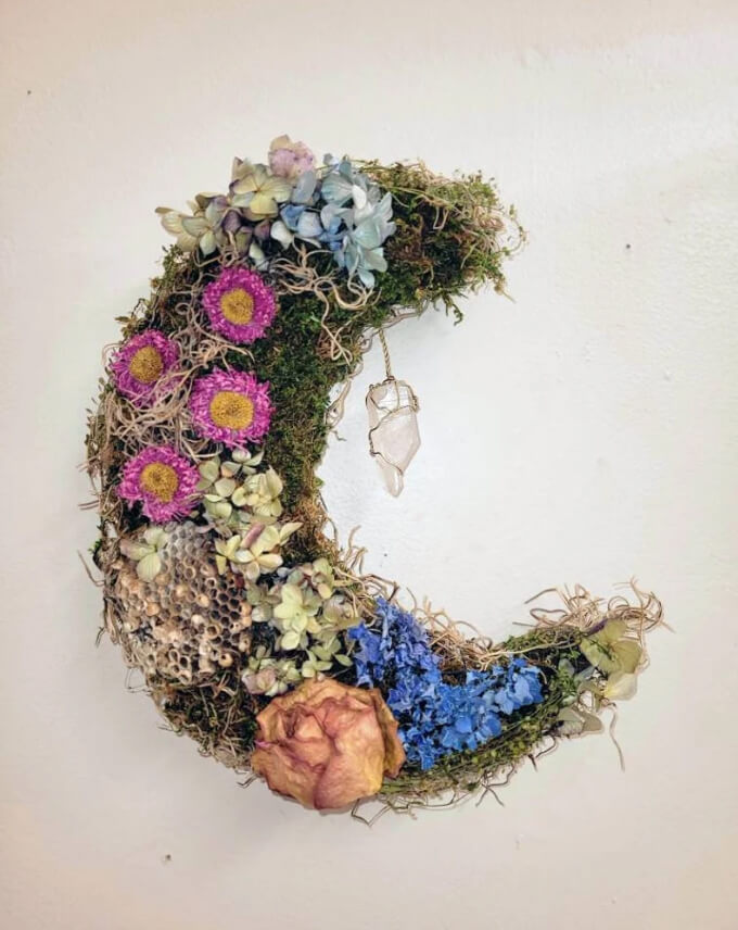 Natural Crescent Moon Wreath Design