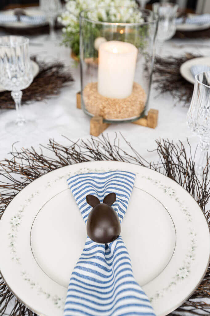 Gorgeous Easter Table Decorating Idea